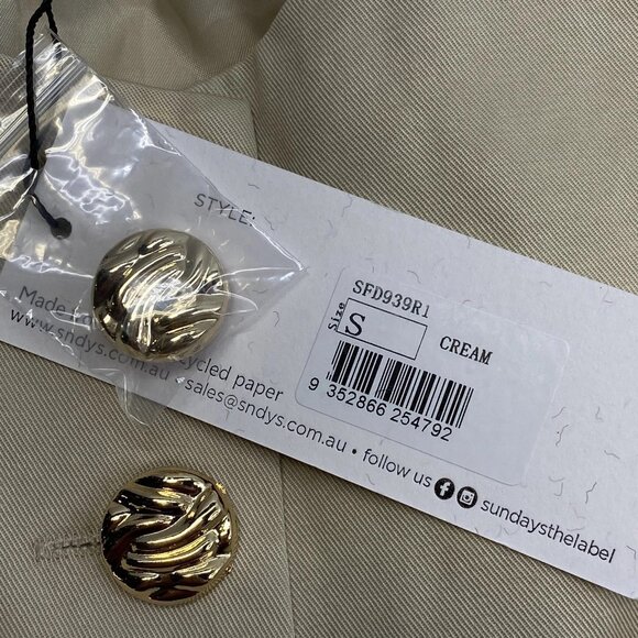 SNDYS “Emilie” Mini Dress – Size S (NWT) - Picture 4 of 11